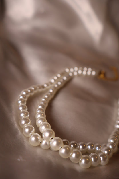 Collier blanc nacré moyen